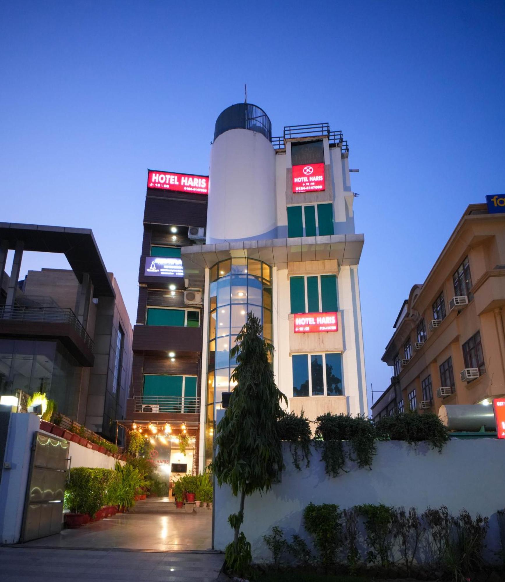 Hotel Haris Mg Road Gurugram Gurgaon Exteriör bild