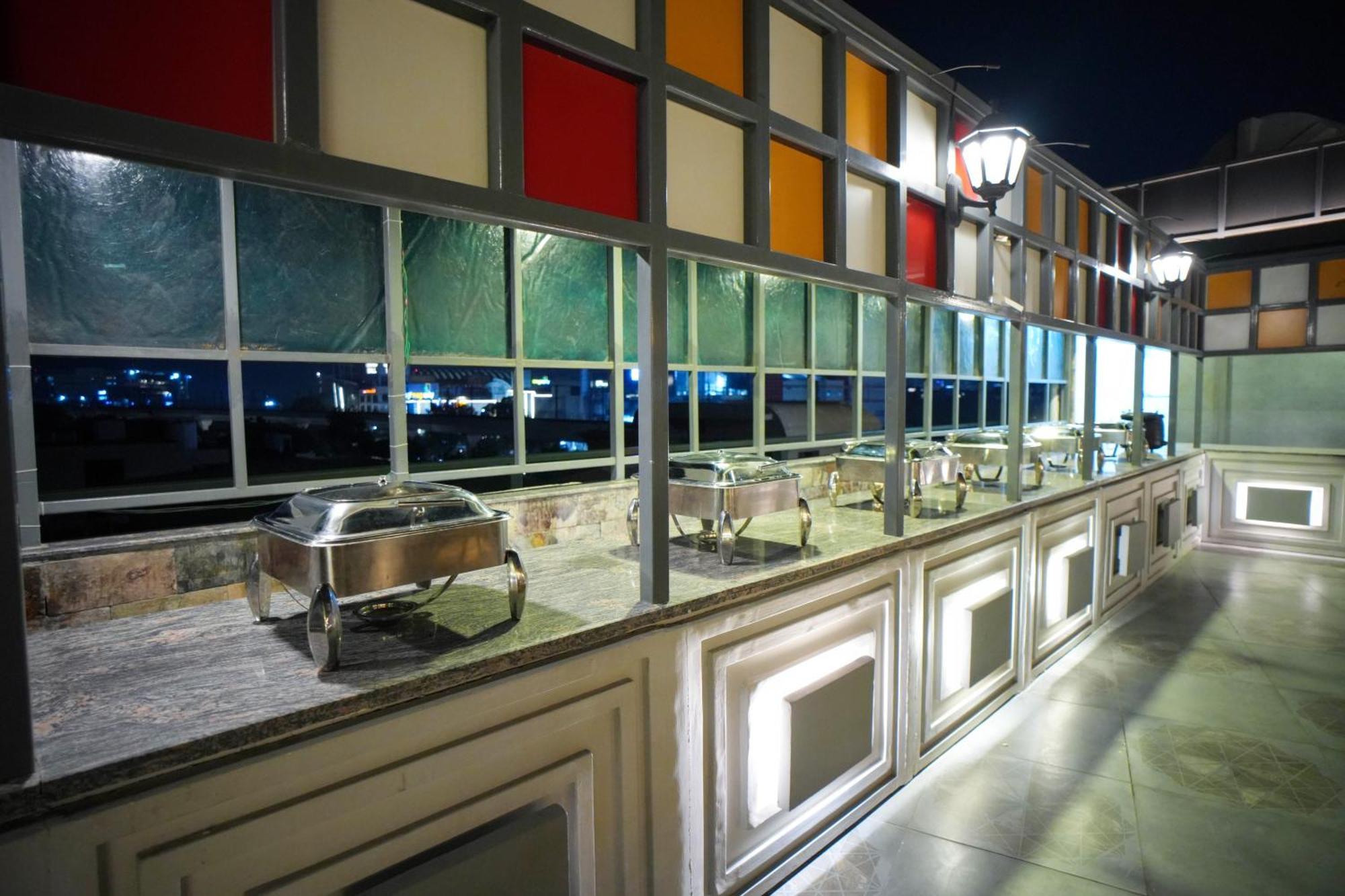 Hotel Haris Mg Road Gurugram Gurgaon Exteriör bild
