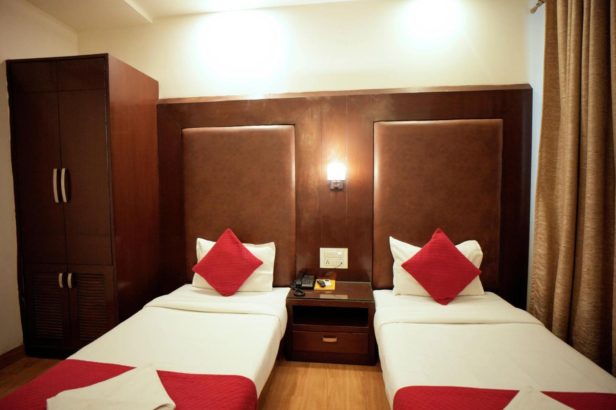 Hotel Haris Mg Road Gurugram Gurgaon Exteriör bild