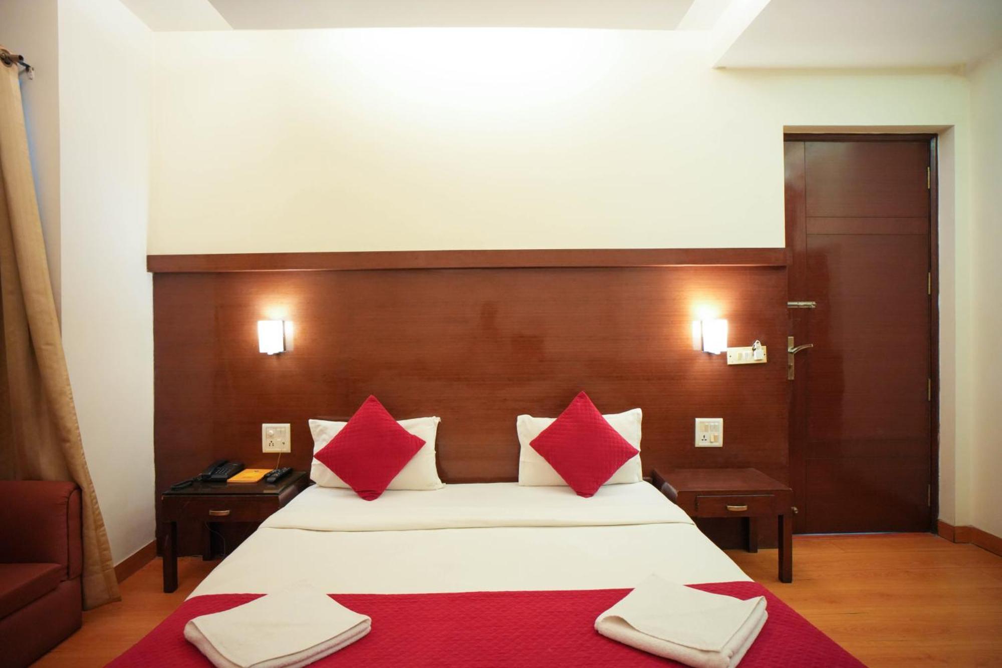 Hotel Haris Mg Road Gurugram Gurgaon Exteriör bild