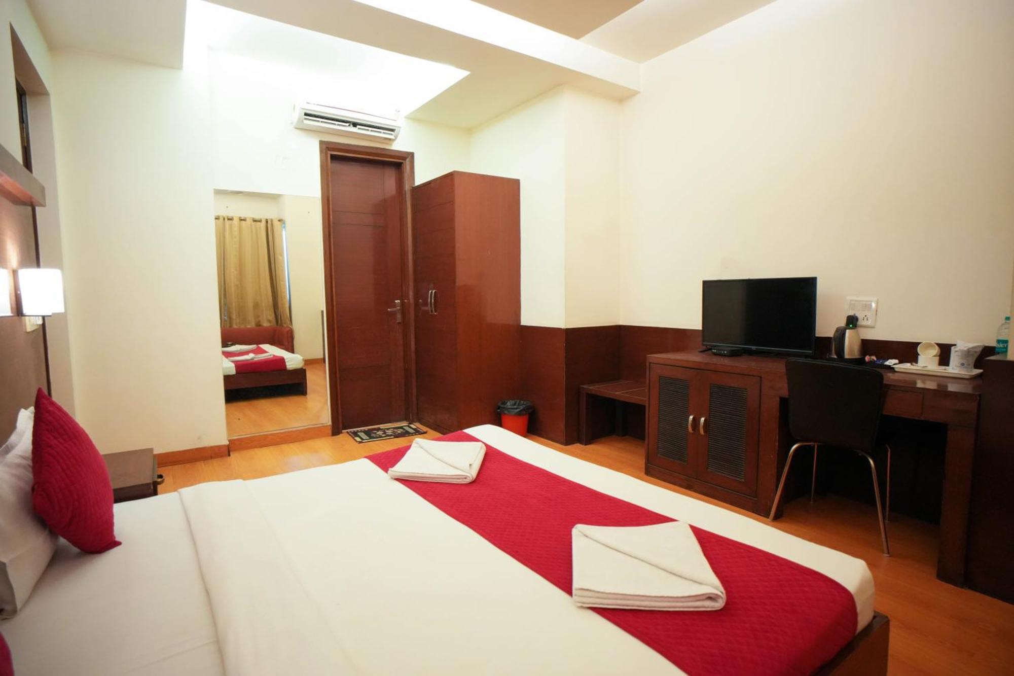 Hotel Haris Mg Road Gurugram Gurgaon Exteriör bild
