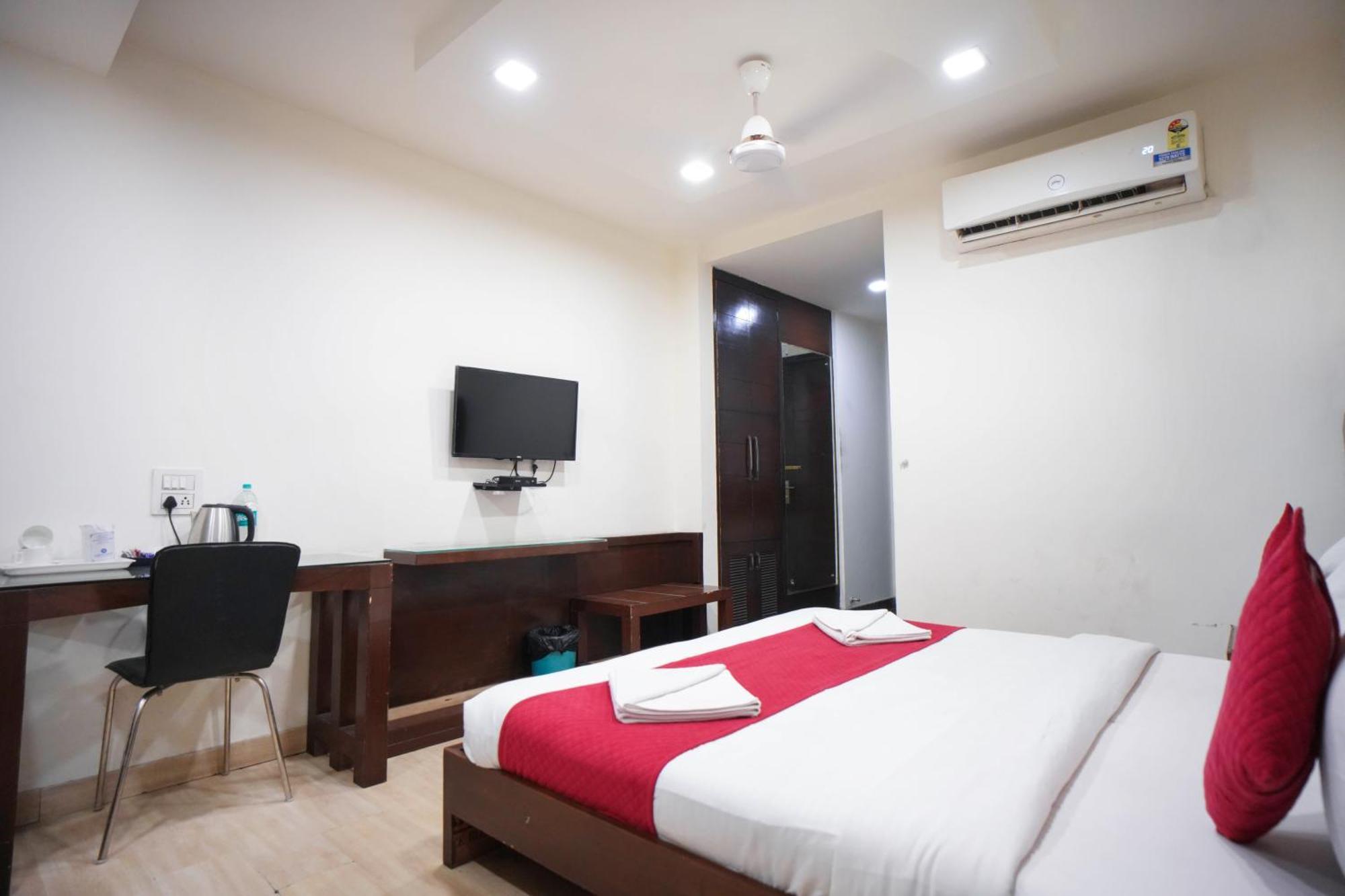 Hotel Haris Mg Road Gurugram Gurgaon Exteriör bild